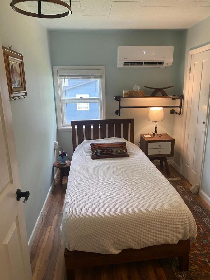 Boho-Chic Travel Pad - Unit 2 Bloomington Exterior foto